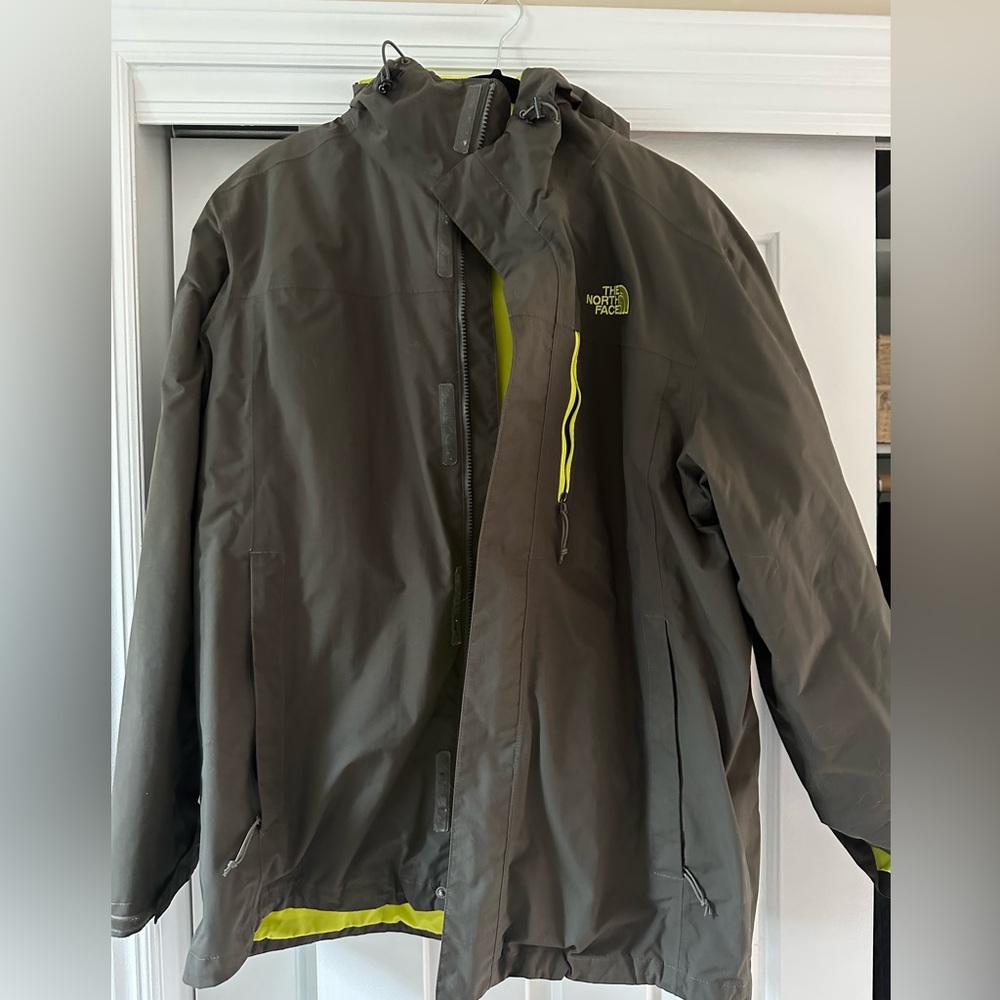 The North Face Men’s Olive Green Winter Jacket X-Large